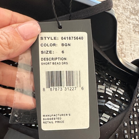 Adrianna Papell Black and Silver Sequin Dress - Picture 4 of 5